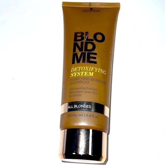 Schwarzkopf BlondeMe 8.4oz Detoxifying System Purifying Bonding Shampoo - New - Picture 1 of 2